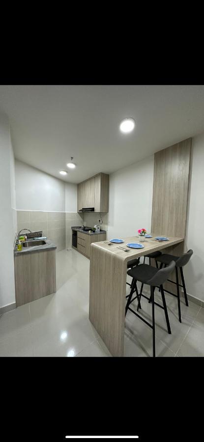 Sea View The Shore Luxury Newly Renovated Homestay Kota Kinabalu Kültér fotó